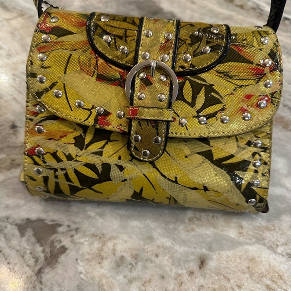 Sharif Handbags - Like NEW gorgeous Sharif handbag